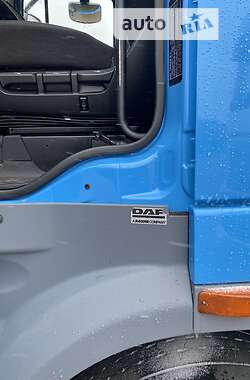 Тягач DAF XF 105 2012 в 
