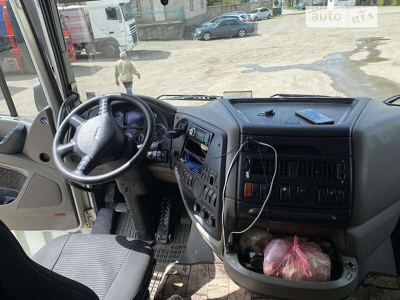 Зерновоз DAF XF 105 2008 в Первомайске фото 4 Зерновоз DAF XF 105 2008 в Первомайске