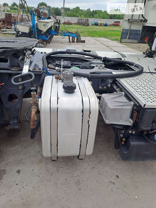 Тягач DAF XF 105 2013 в Днепре