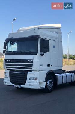 Тягач DAF XF 105 2010 в Хусті