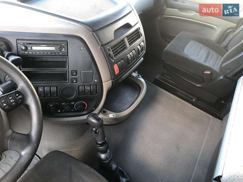 Тягач DAF XF 105 2010 в Хусті