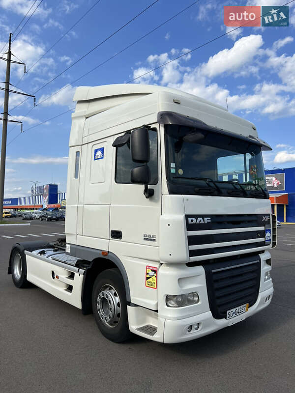 Тягач DAF XF 105 2012 в Луцке