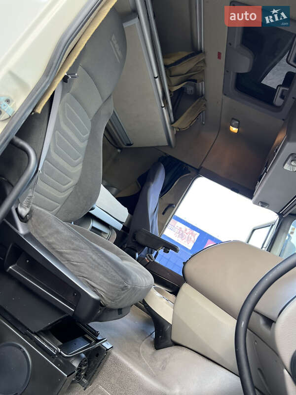 Тягач DAF XF 105 2012 в Луцке