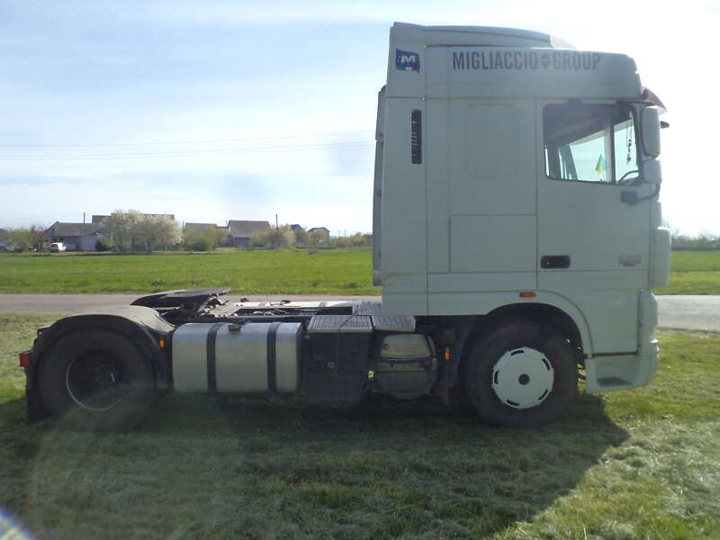 Тягач DAF XF 105 2011 в Черкасах