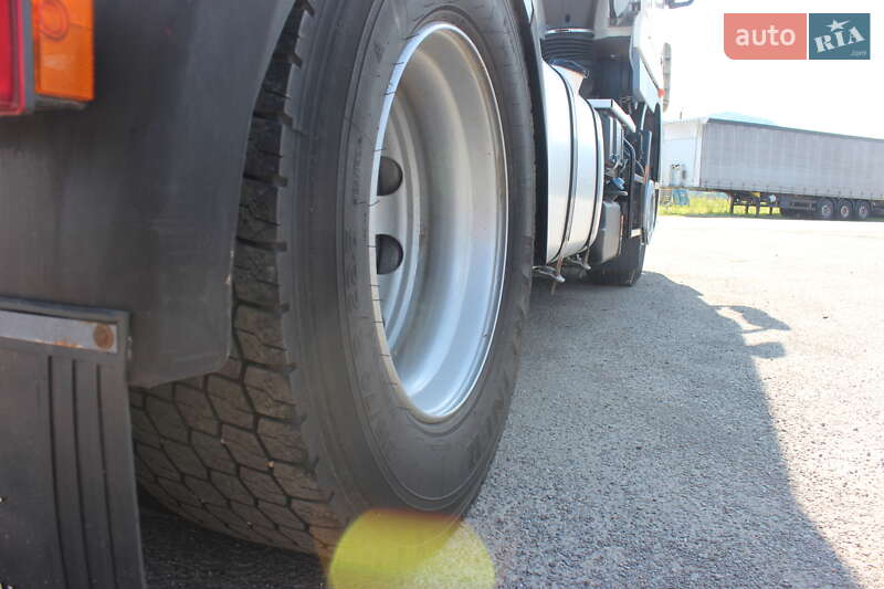 Тягач DAF XF 105 2011 в Хусте