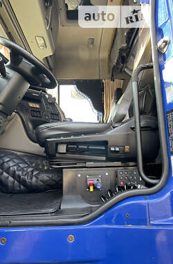 Тягач DAF XF 105 2010 в 