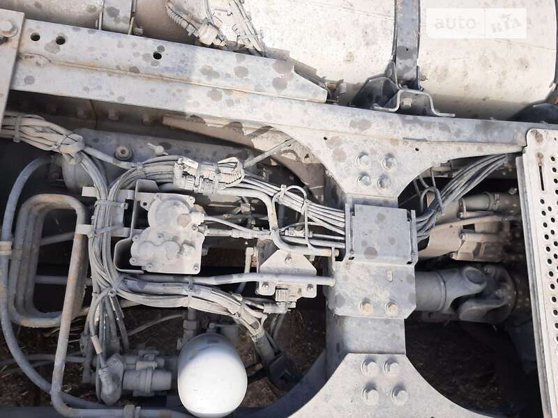 Тягач DAF XF 105 2011 в Коростені