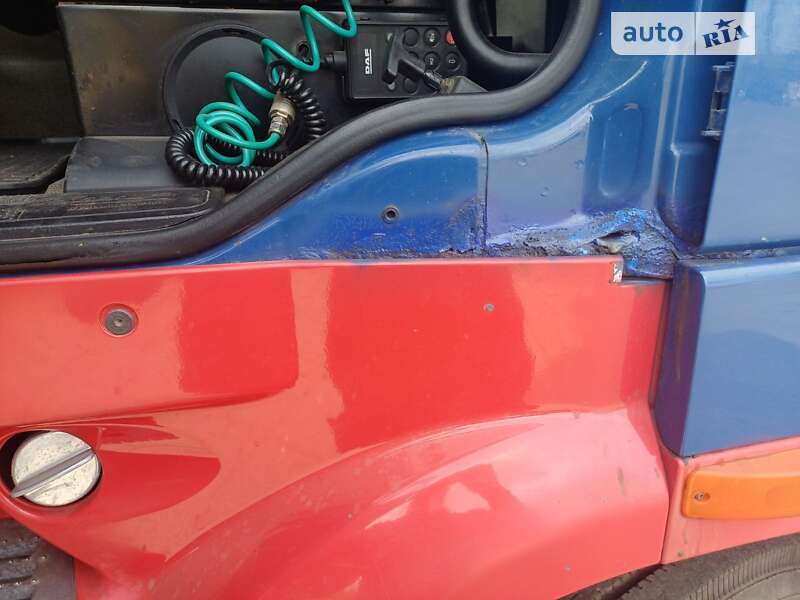 Тягач DAF XF 105 2012 в Киеве