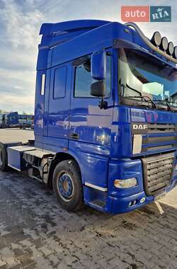 Тягач DAF XF 105 2006 в 