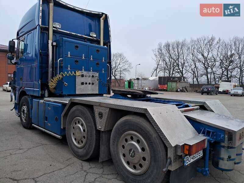 Тягач DAF XF 105 2010 в Днепре