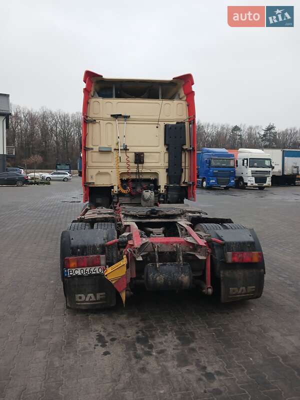 Тягач DAF XF 105 2006 в Львові