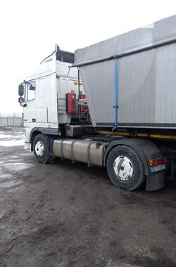 Зерновоз DAF XF 105 2011 в 