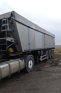 Зерновоз DAF XF 105 2011 в 