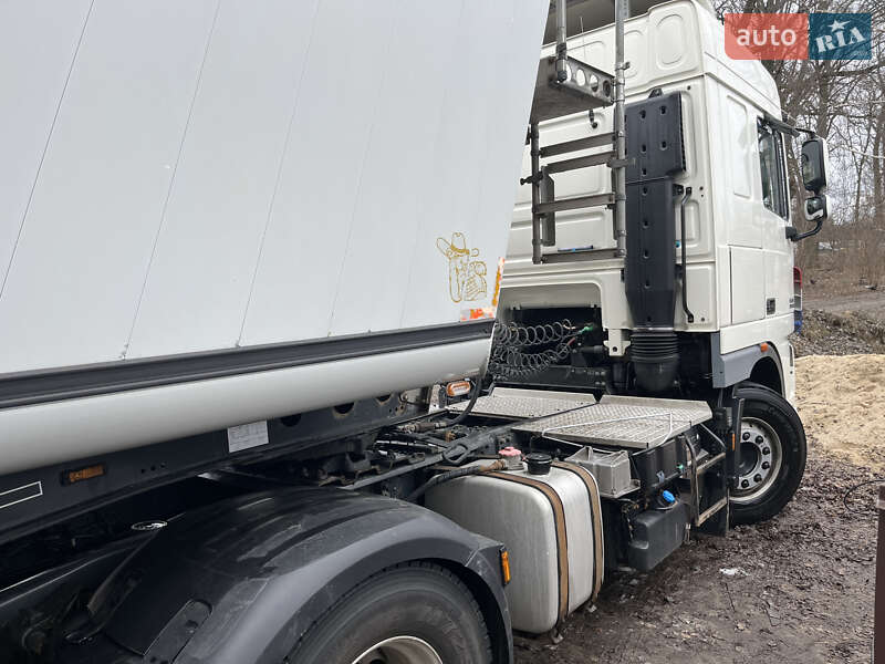 Зерновоз DAF XF 105 2012 в Куликовке