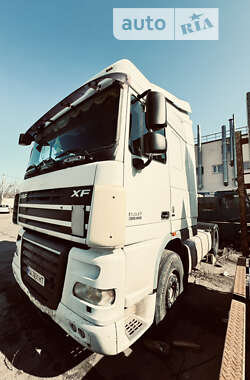 Тягач DAF XF 105 2007 в Вишневому