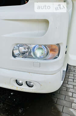 Тягач DAF XF 105 2009 в 