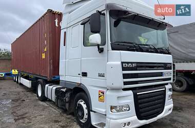 Тягач DAF XF 105 2009 в 