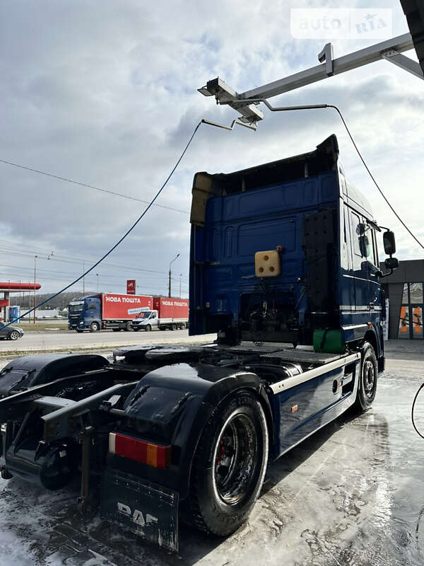 Тягач DAF XF 105 2006 в Тернополе