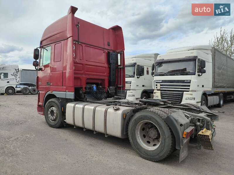 Тягач DAF XF 105 2009 в Шостке