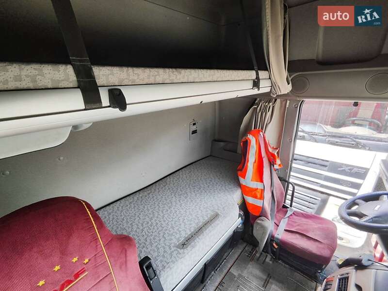 Тягач DAF XF 105 2009 в Шостке