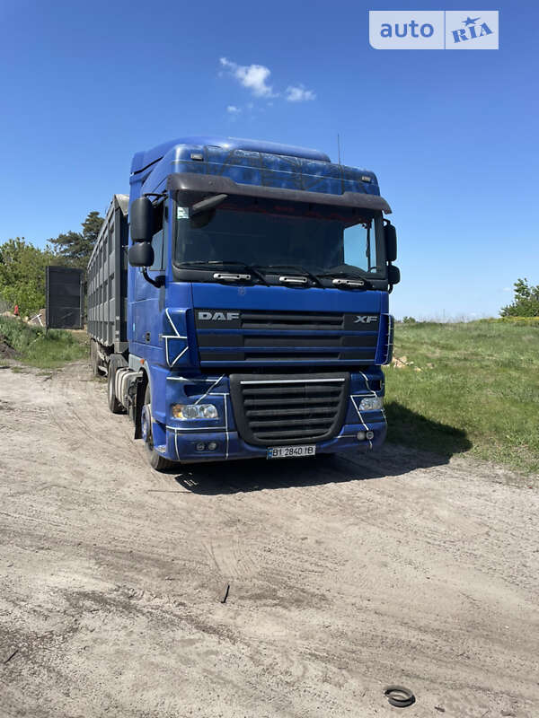 Тягач DAF XF 105 2008 в Полтаве