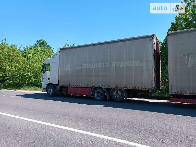 Тентованый DAF XF 105 2011 в Львове