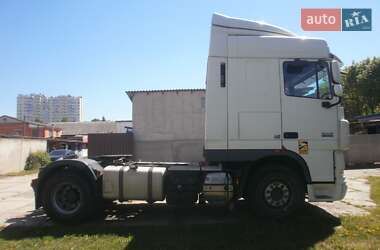 Тягач DAF XF 105 2009 в Чернигове