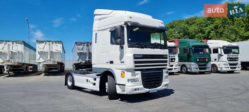 Тягач DAF XF 105 2013 в Виннице