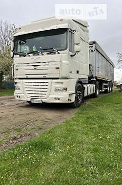 Тягач DAF XF 105 2007 в Чернівцях