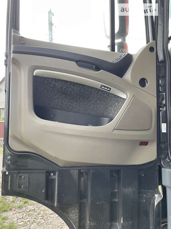 Тягач DAF XF 105 2008 в Киеве