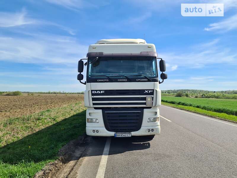 Тягач DAF XF 105 2008 в Житомире