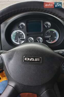 Тентований DAF XF 105 2007 в 