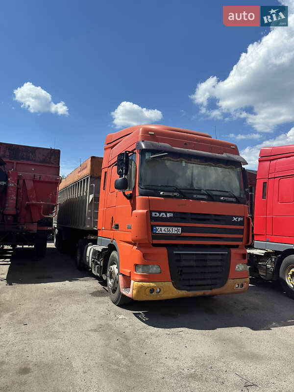 Тягач DAF XF 105 2007 в Полтаве