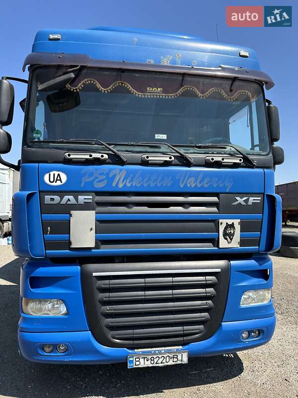 Тягач DAF XF 105 2009 в Одессе