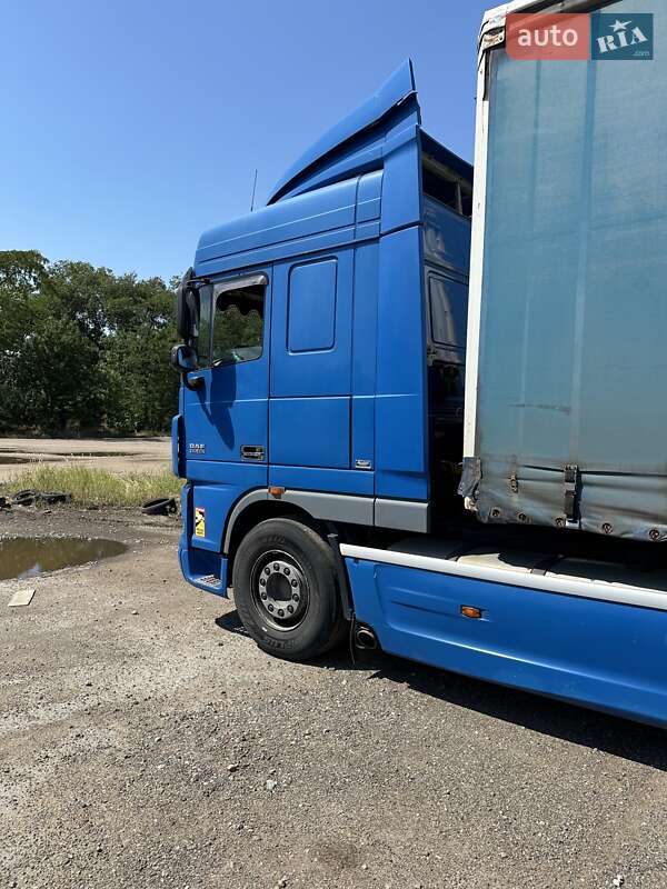 Тягач DAF XF 105 2009 в Одессе