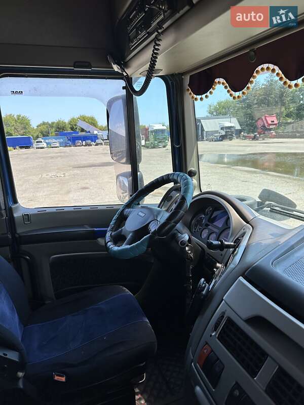 Тягач DAF XF 105 2009 в Одессе