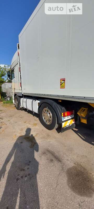 Тягач DAF XF 105 2009 в Харькове