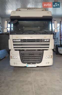 Тягач DAF XF 105 2010 в 