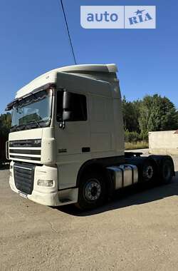 Тягач DAF XF 105 2011 в Костополе