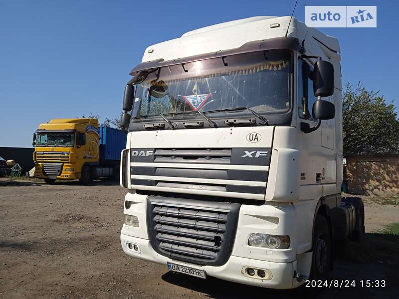 Зерновоз DAF XF 105 2007 в Новій Празі фото 2 Зерновоз DAF XF 105 2007 в Новій Празі