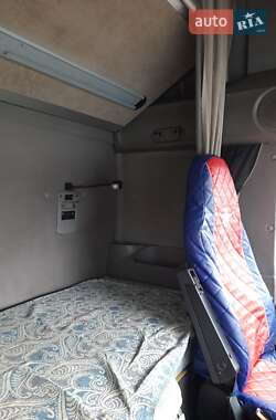 Тягач DAF XF 105 2008 в 