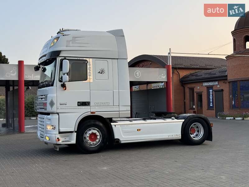 Тягач DAF XF 105 2013 в Дубні