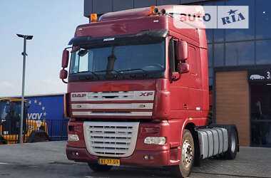 Тягач DAF XF 105 2012 в Ровно