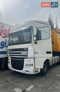 Зерновоз DAF XF 105 2011 в 