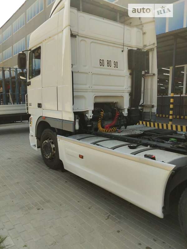 Тягач DAF XF 105 2011 в Яворове