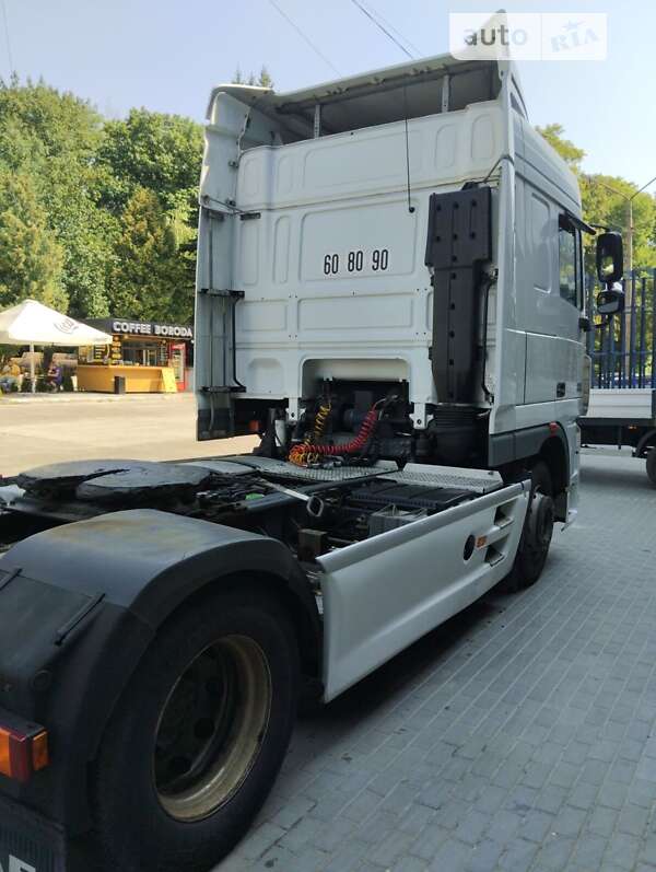 Тягач DAF XF 105 2011 в Яворове