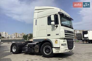 Тягач DAF XF 105 2012 в 