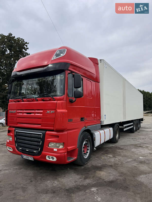 Тягач DAF XF 105 2008 в Львове