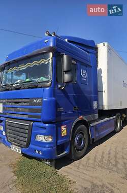Тягач DAF XF 105 2011 в 