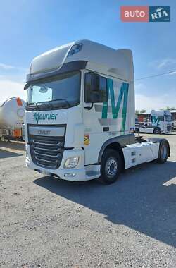Тягач DAF XF 105 2015 в 